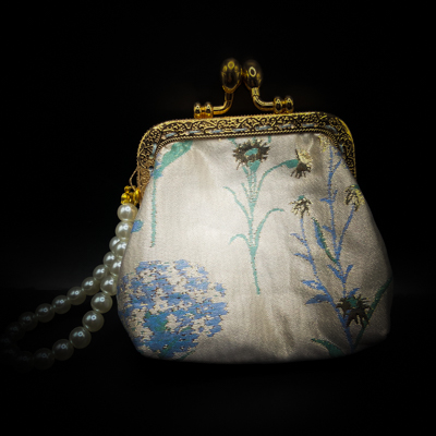 フロール・リュミナ