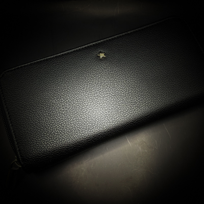 アウルム・ドミニオン