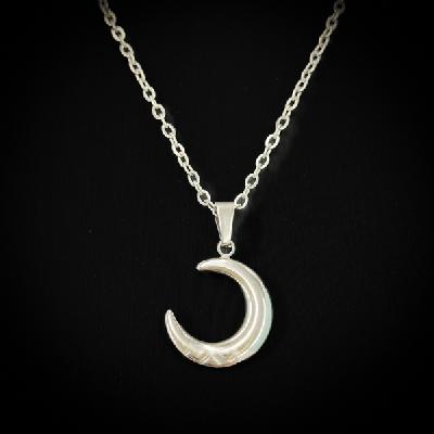 ルナーブ・ヘカテー